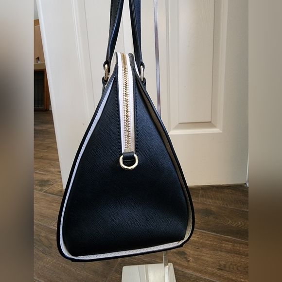 Kate Spade Laurel Way Reiley Handbag NWOT - Picture 3 of 10